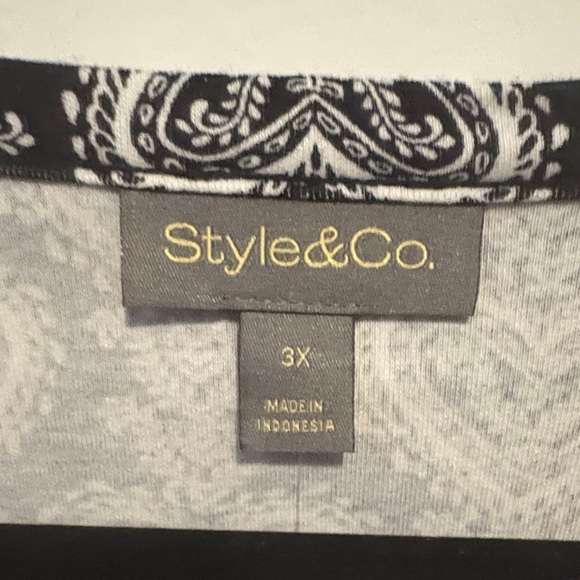 Style & Co. Black and White Heart Pattern Long Sleeve Tee - Picture 2 of 6